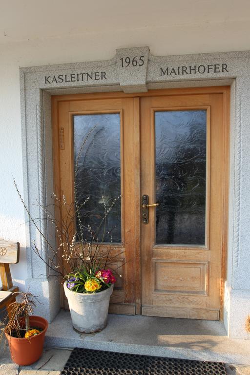 Villa Bauernhof Kasleitner Zell am Moos Exterior foto